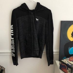 black zip up jacket from vspink